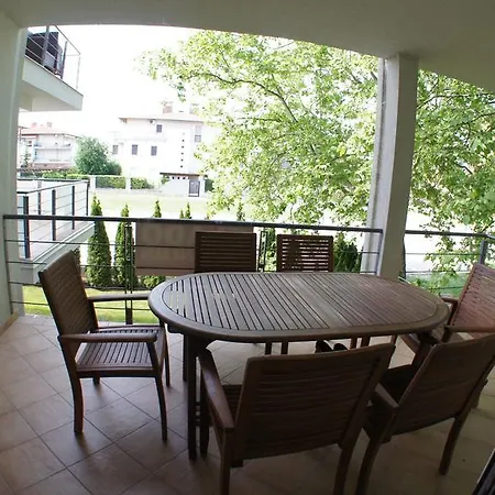 아파트 Sienna Luxury Apartman *